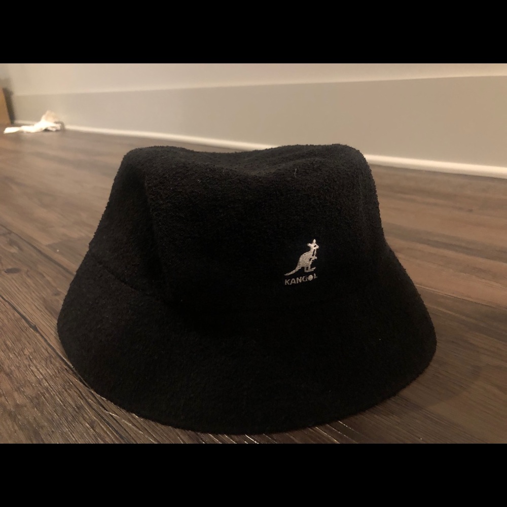 Black Kangol Bermuda bucket